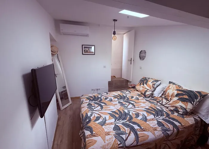 Charme, Pierres, Vieil 公寓 昂蒂布