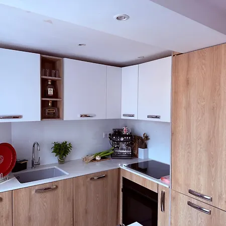 Charme, Pierres, Vieil Apartman *